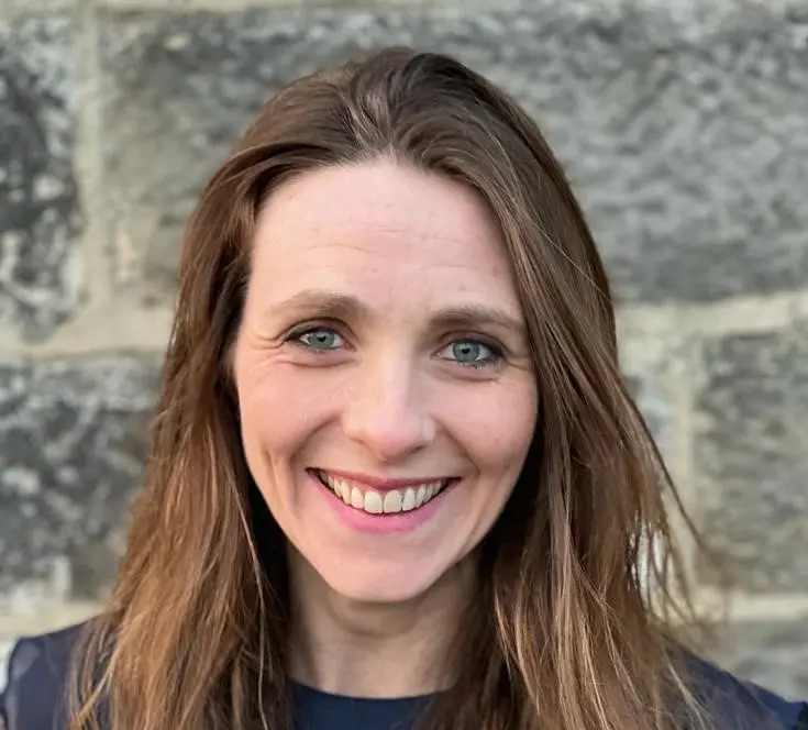 Portrait of Dr Jess Morgan
